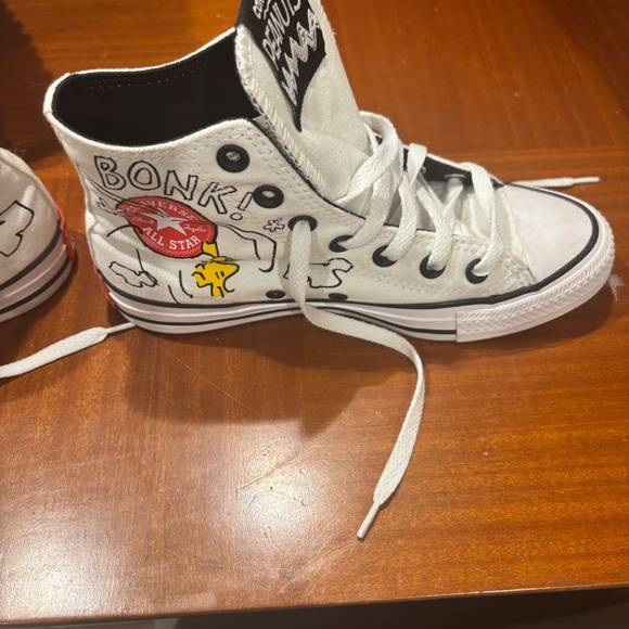 Snoopy Converse - Picture 5 of 7